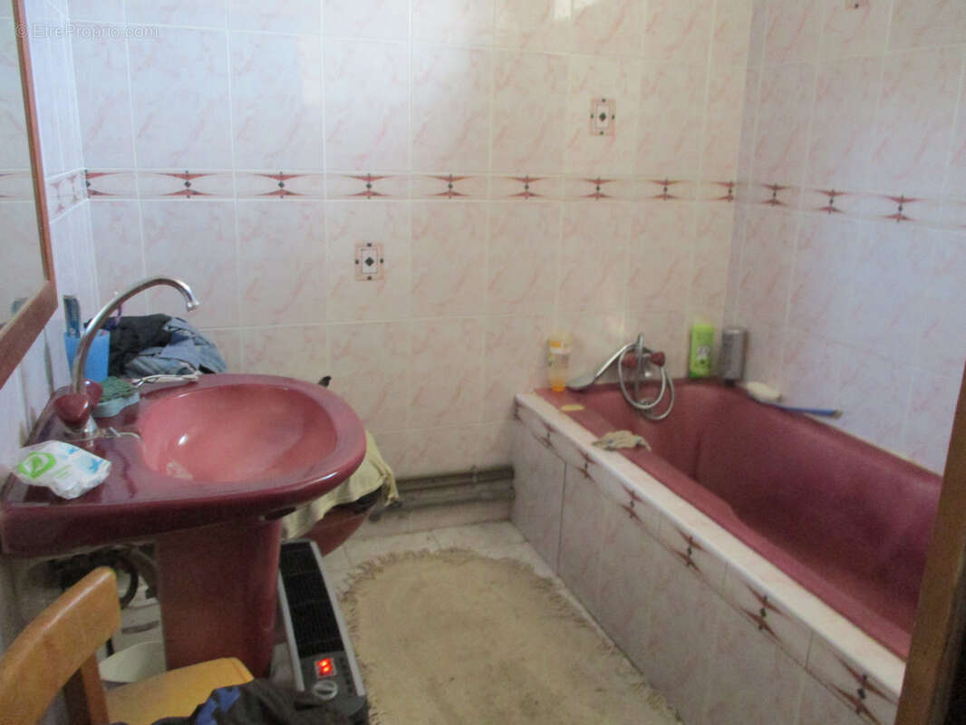 Maison à CEAUX-EN-COUHE