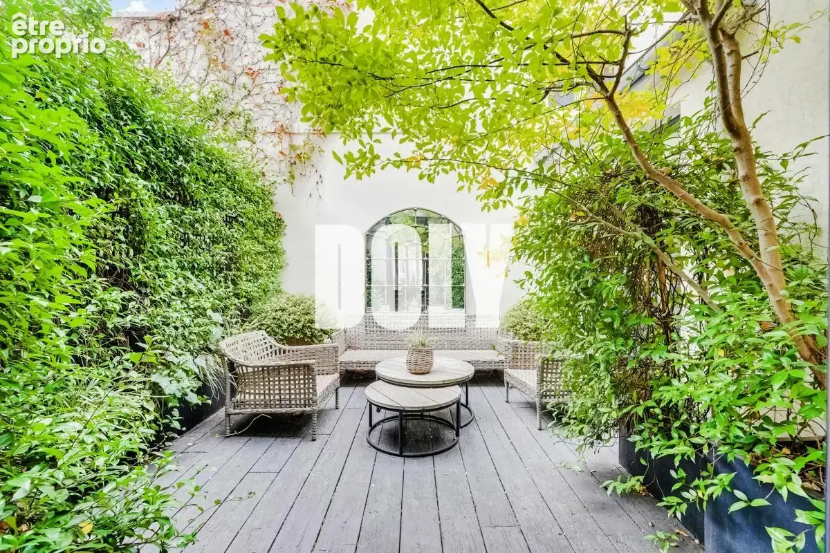 Neuilly-sur-seine – perronet – hôtel particulier de 350 m² – terrasse arborée – voie privée - photo 4