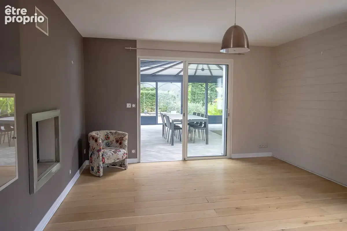 Maison 8 pièces - 209 m² - Proche du centre-ville de La Garnache - photo 8