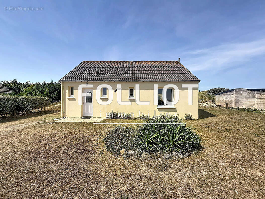 Maison à LA HAYE-DU-PUITS