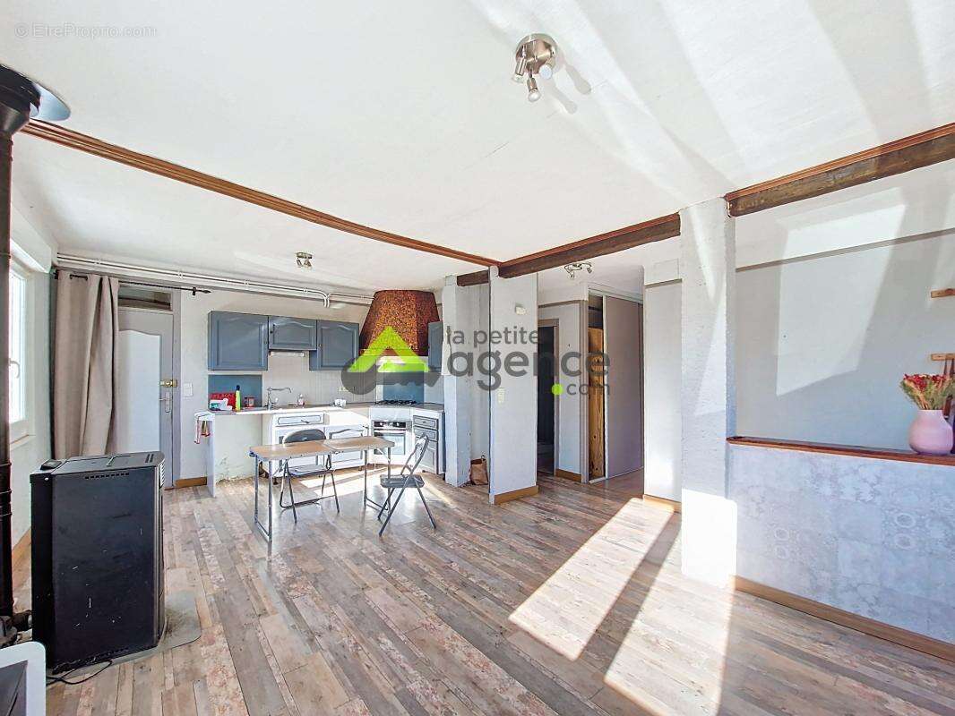 Maison à BOURGANEUF