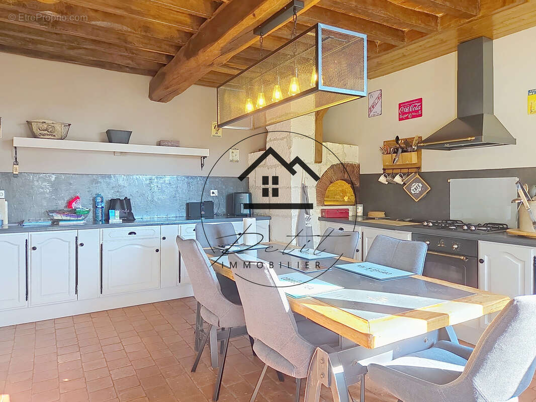 Maison à FOUILLEUSE