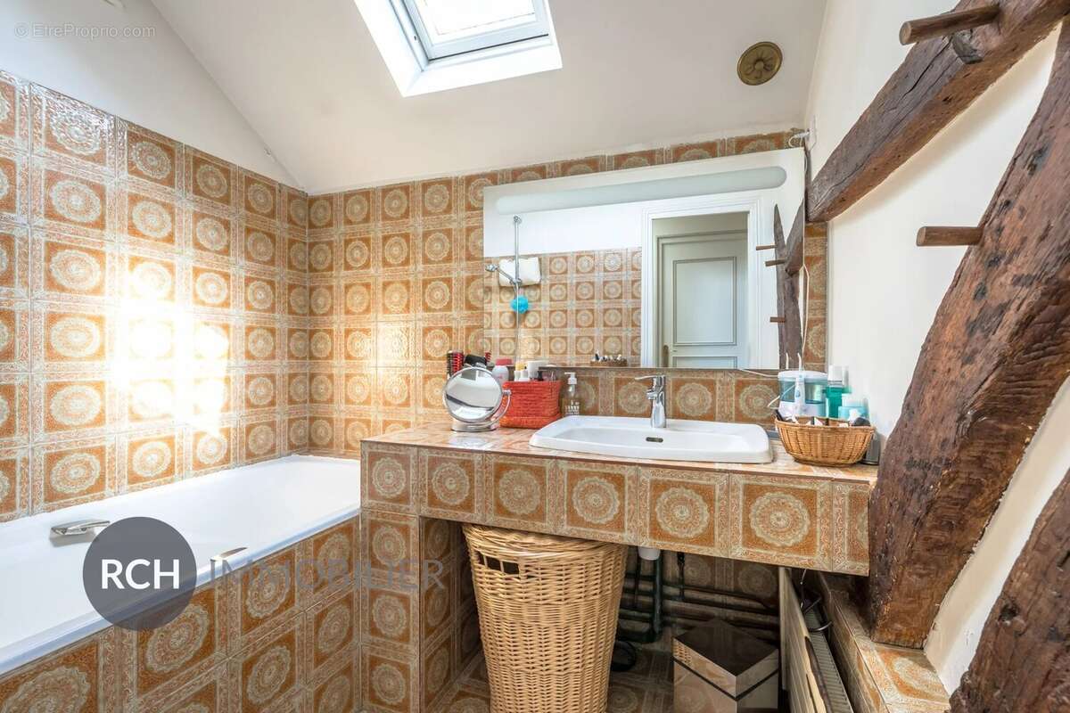 Maison à MONTFORT-L'AMAURY