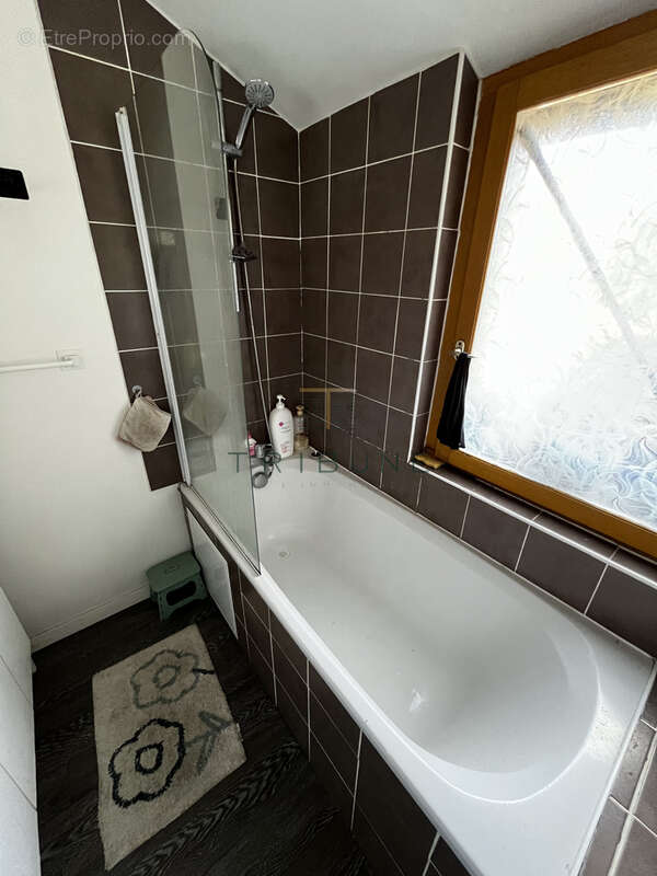 Immeuble entièrement vide - photo 10