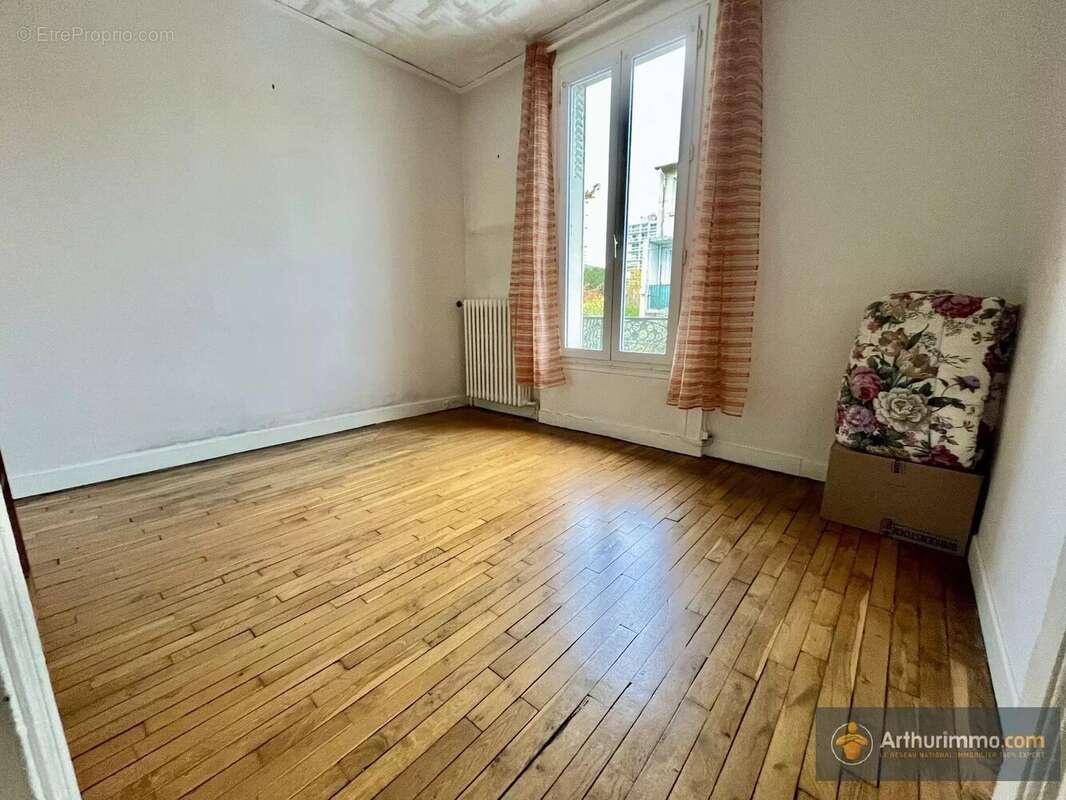 Maison à LES PAVILLONS-SOUS-BOIS