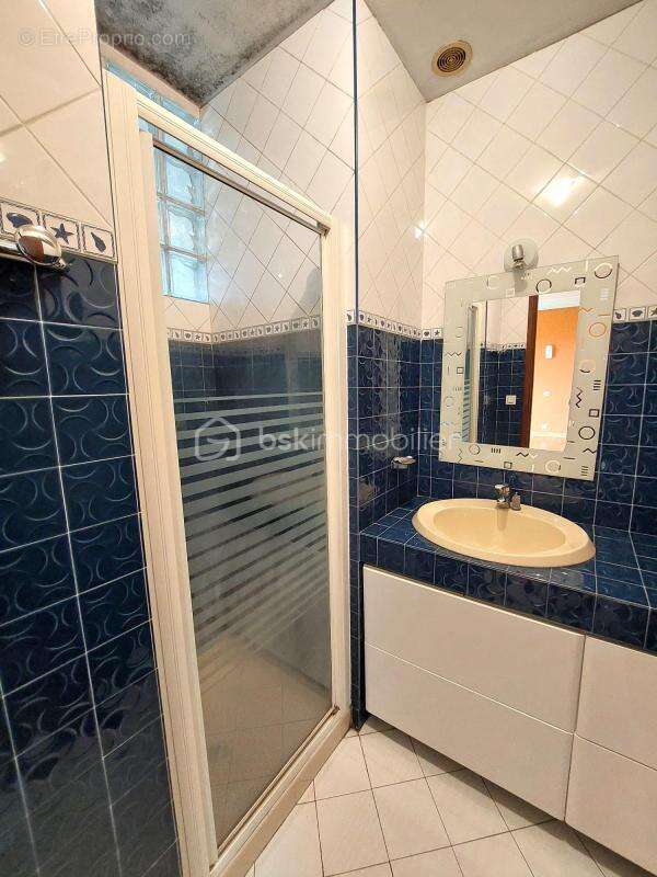 Maison à SERRES-CASTET