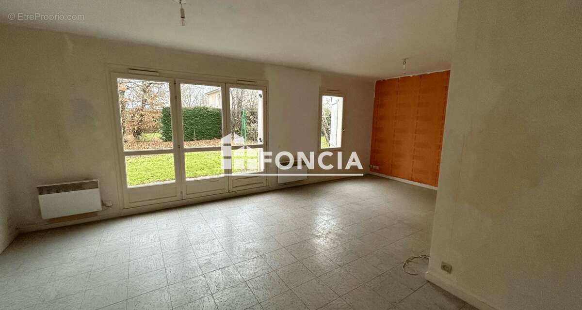 Maison à DAMPIERRE-EN-BURLY