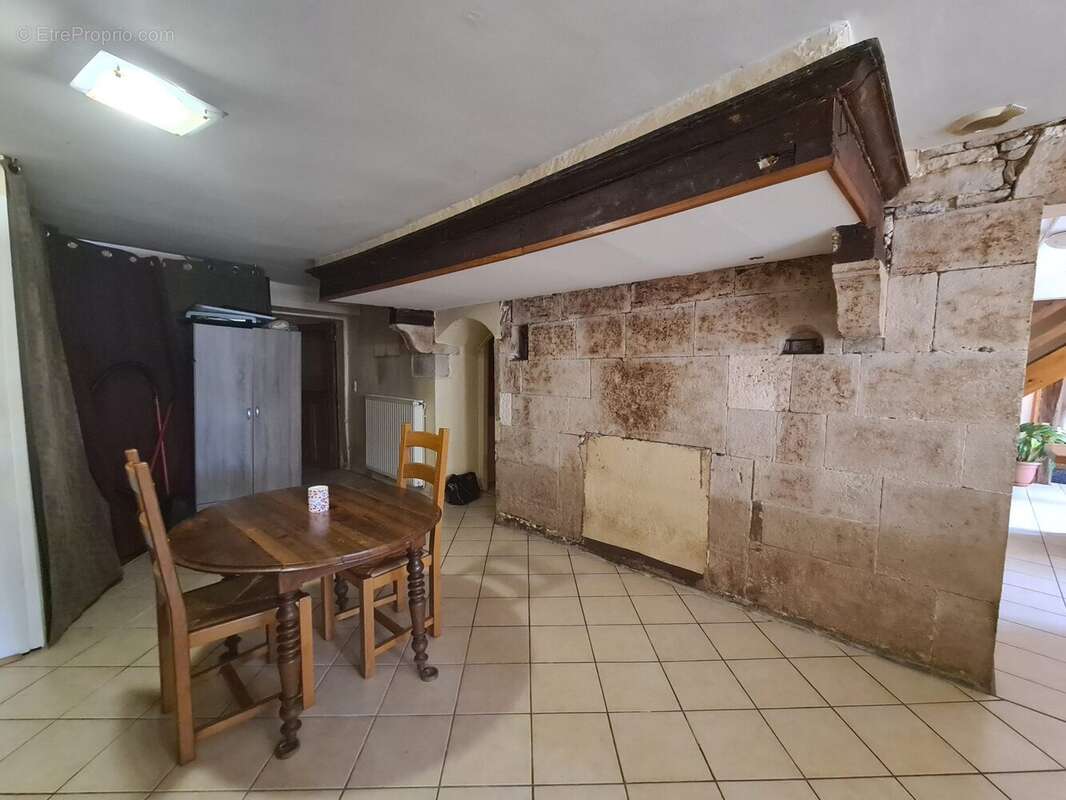 Maison à AMANCEY