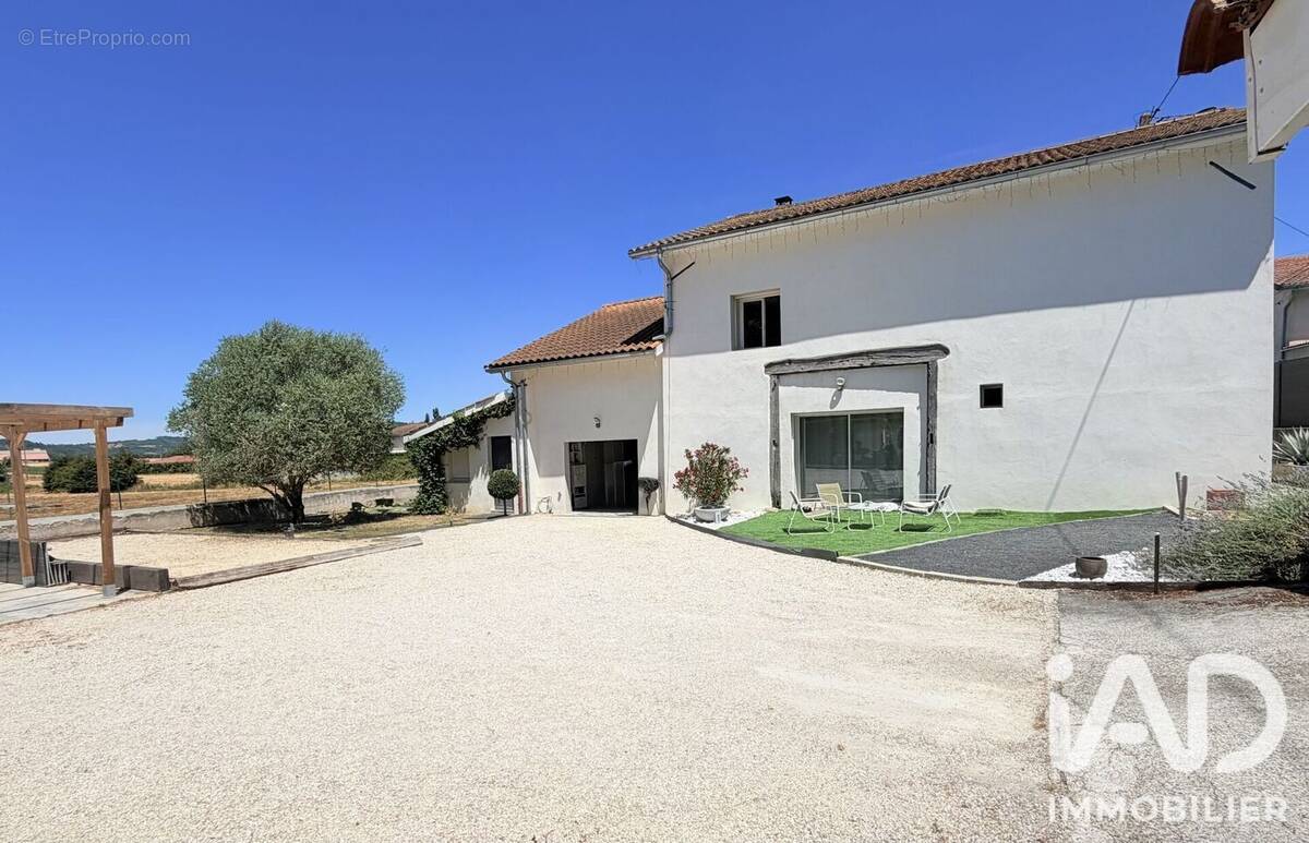 Photo 1 - Maison à SAVAS-MEPIN