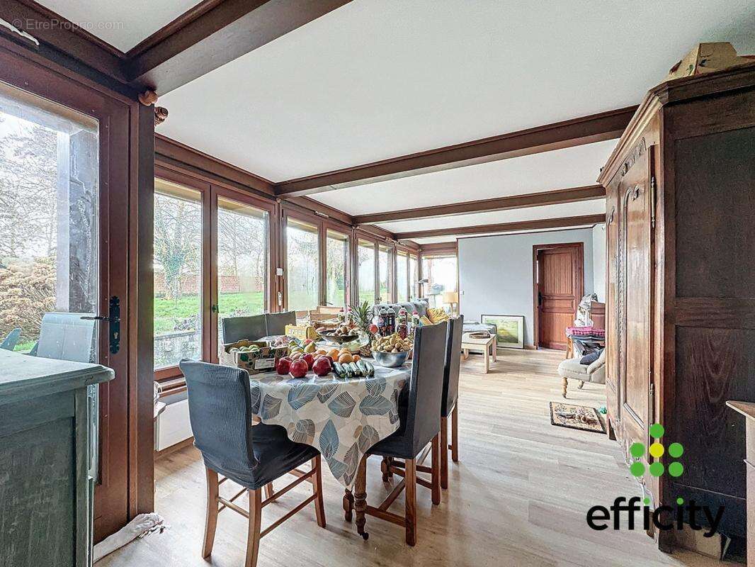 Maison à CHATEAUNEUF-EN-THYMERAIS