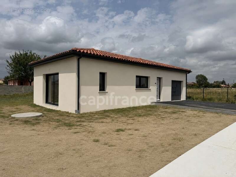 villa neuve T4 + garage RE2020 disponible à partir d'octobre 2026 - photo 3