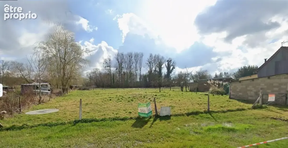 Photo 1 - Terrain à YZEUX