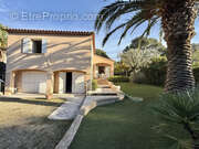 Maison à SIX-FOURS-LES-PLAGES