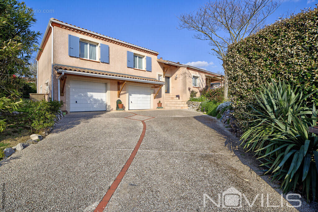 Maison à SAINT-JEAN