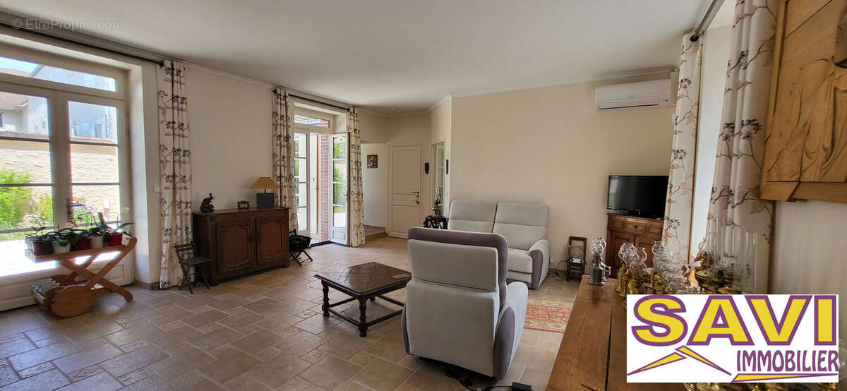 Maison 135 m² à Ferrieres-En-Gatinais  - photo 3