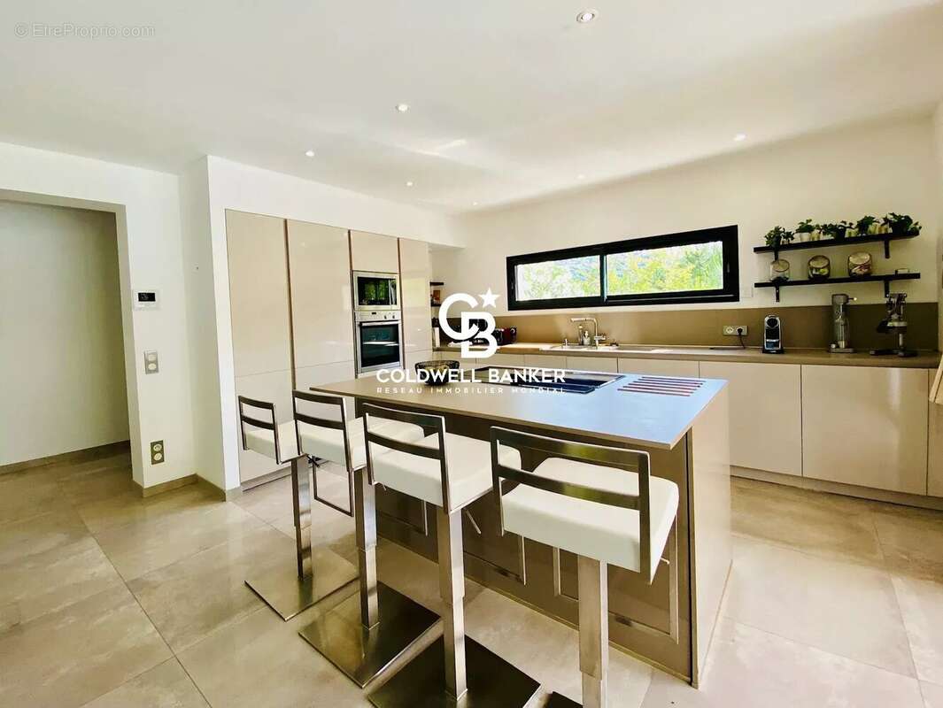 Maison à CAVALAIRE-SUR-MER