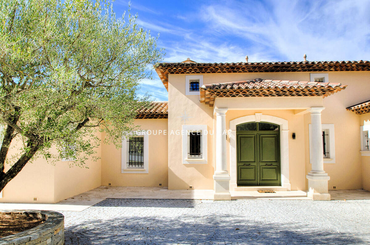 Maison à PUGET-SUR-ARGENS