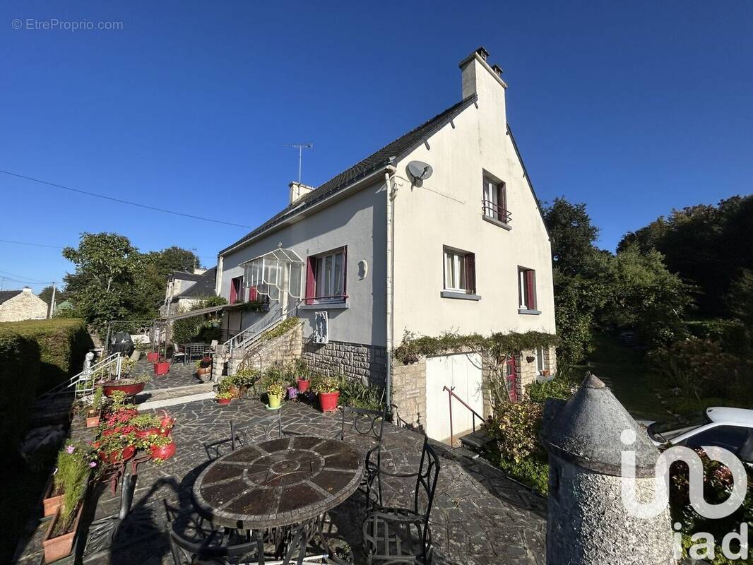 Photo 1 - Maison à GUILLAC