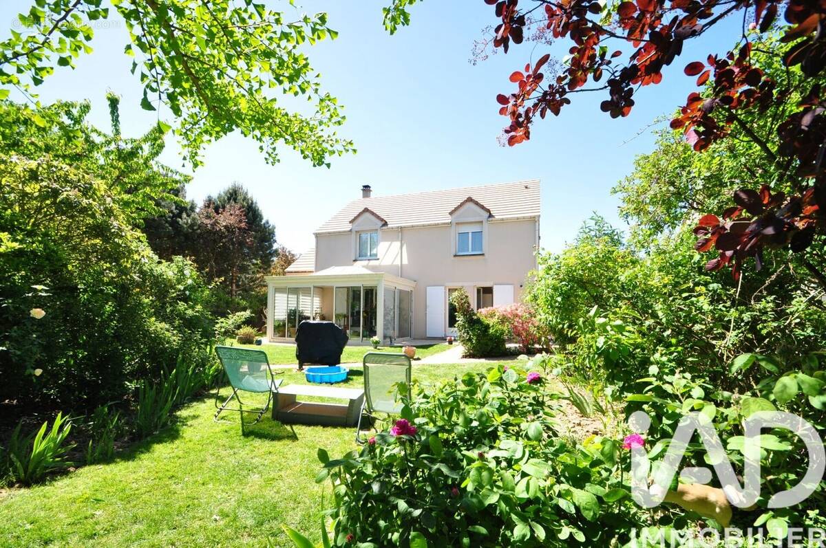 Photo 1 - Maison à MONTEVRAIN