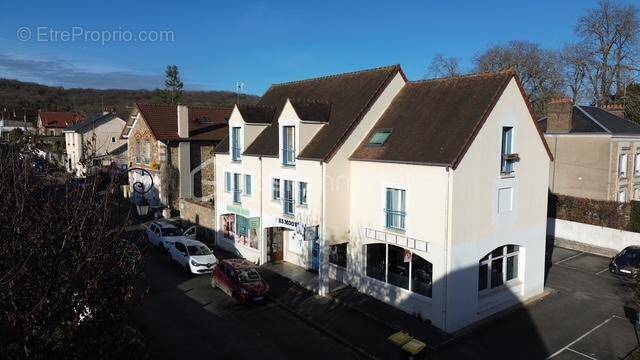 Appartement à LARDY