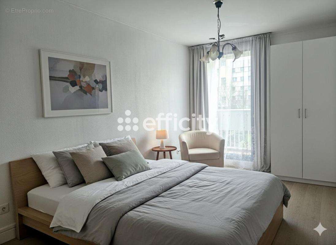 Appartement à SAINT-CYR-L'ECOLE