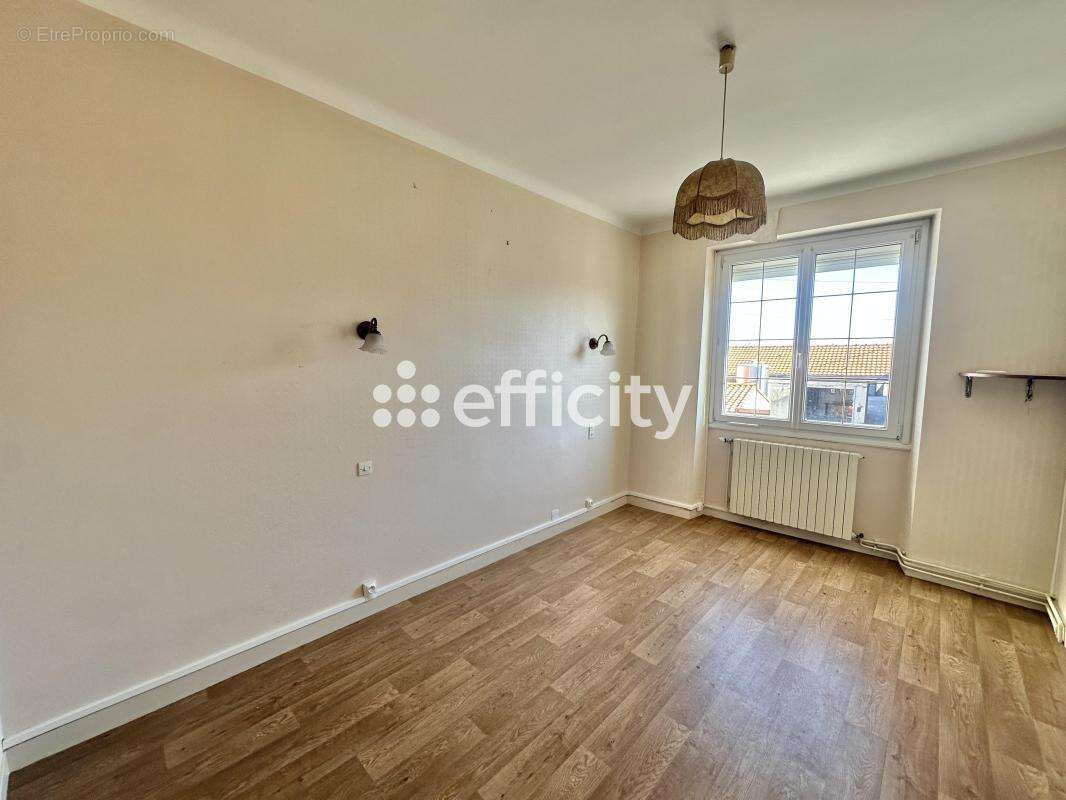 Maison à PONT-SAINT-MARTIN