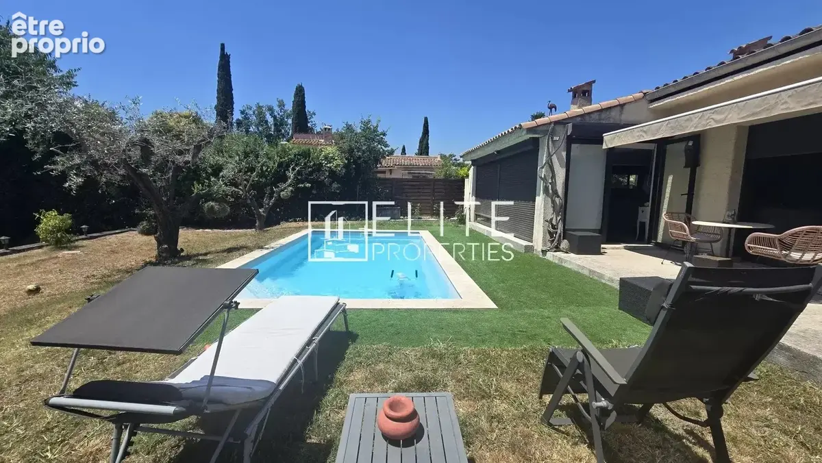 Maison à MOUGINS