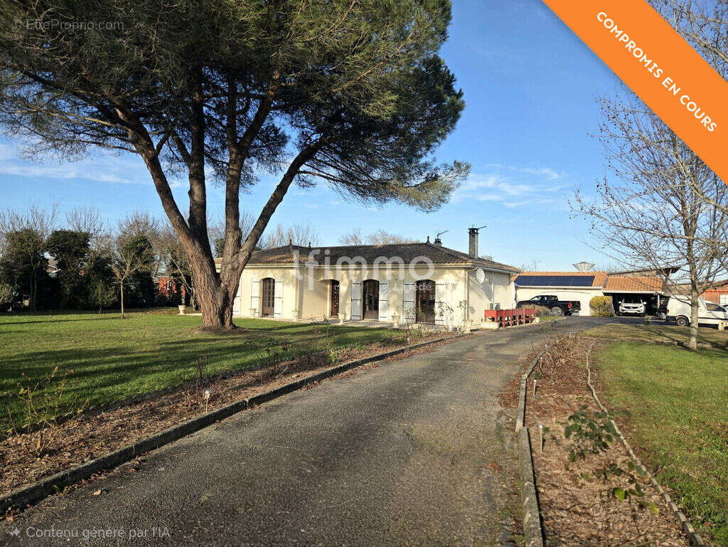 Maison à AMBES