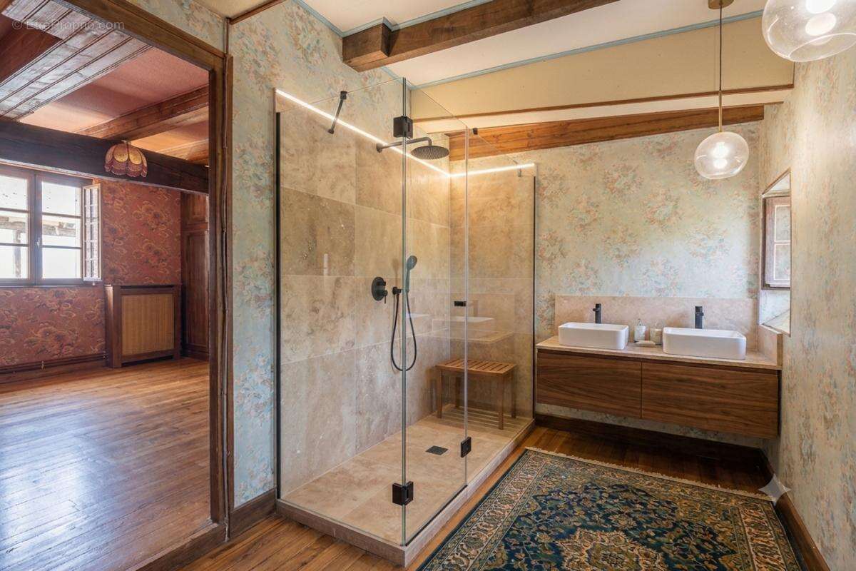 Maison 227 m² Sauveterre-de-Rouergue - Jardin au calme - photo 13