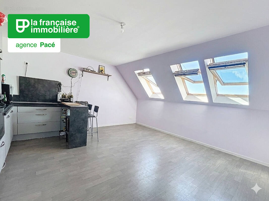 Appartement à VEZIN-LE-COQUET