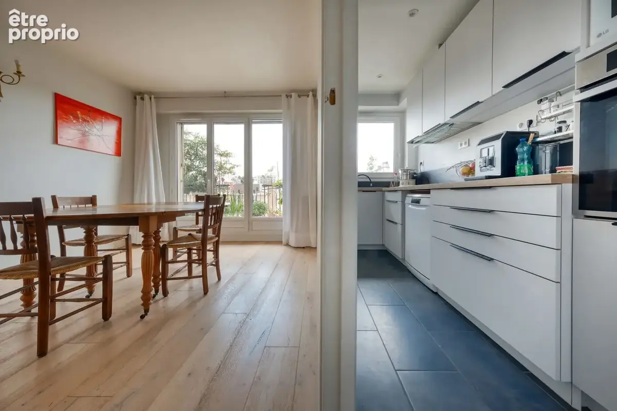 Appartement 6 pièces 123 m² à vendre à Paris-15e (75015) - photo 2