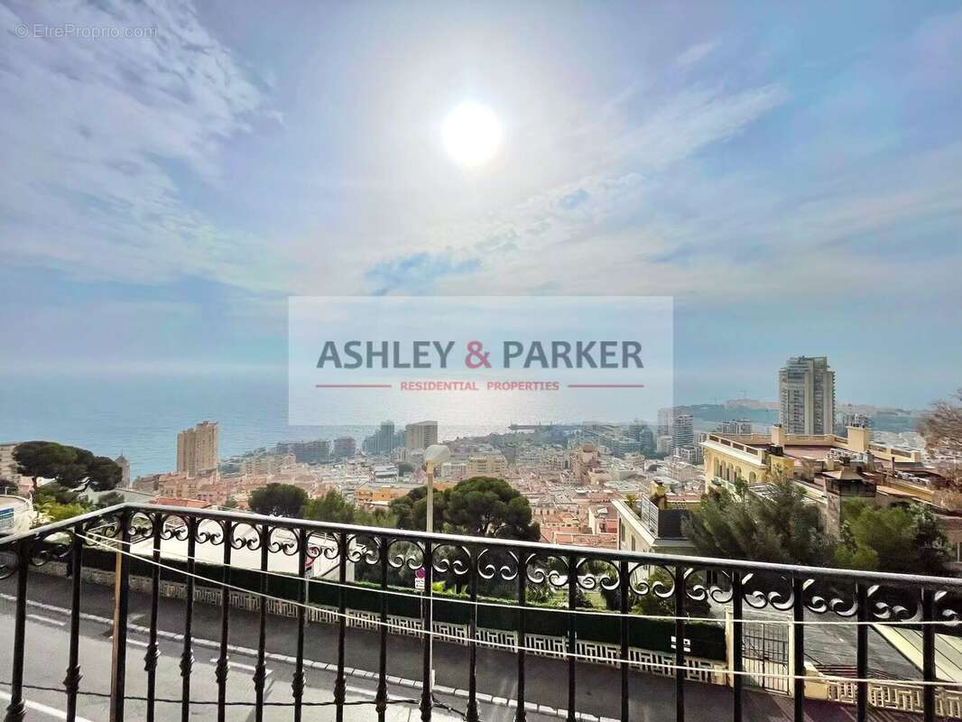 Appartement à BEAUSOLEIL