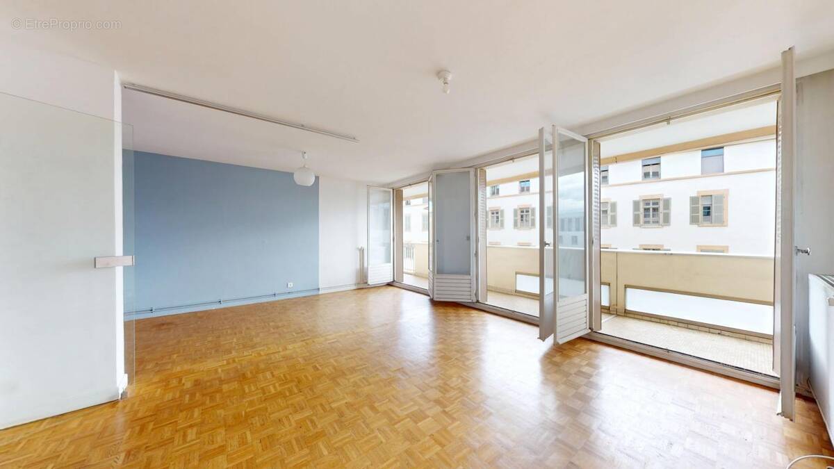 Appartement à LYON-4E