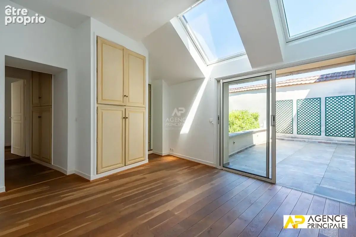 Maison Le Mesnil Le Roi 8 pièce(s) 145 m2 - photo 17