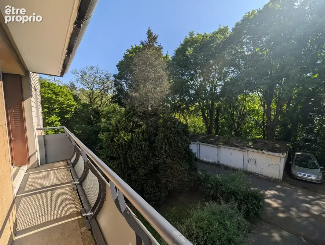 Appartement 76 m² à Feyzin  - photo 5