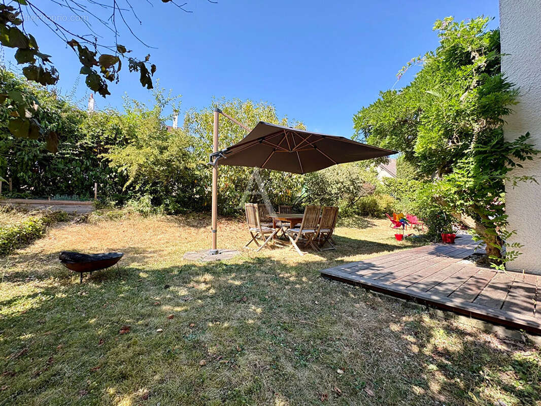 Maison Bures Sur Yvette 162.20 m2 - photo 18