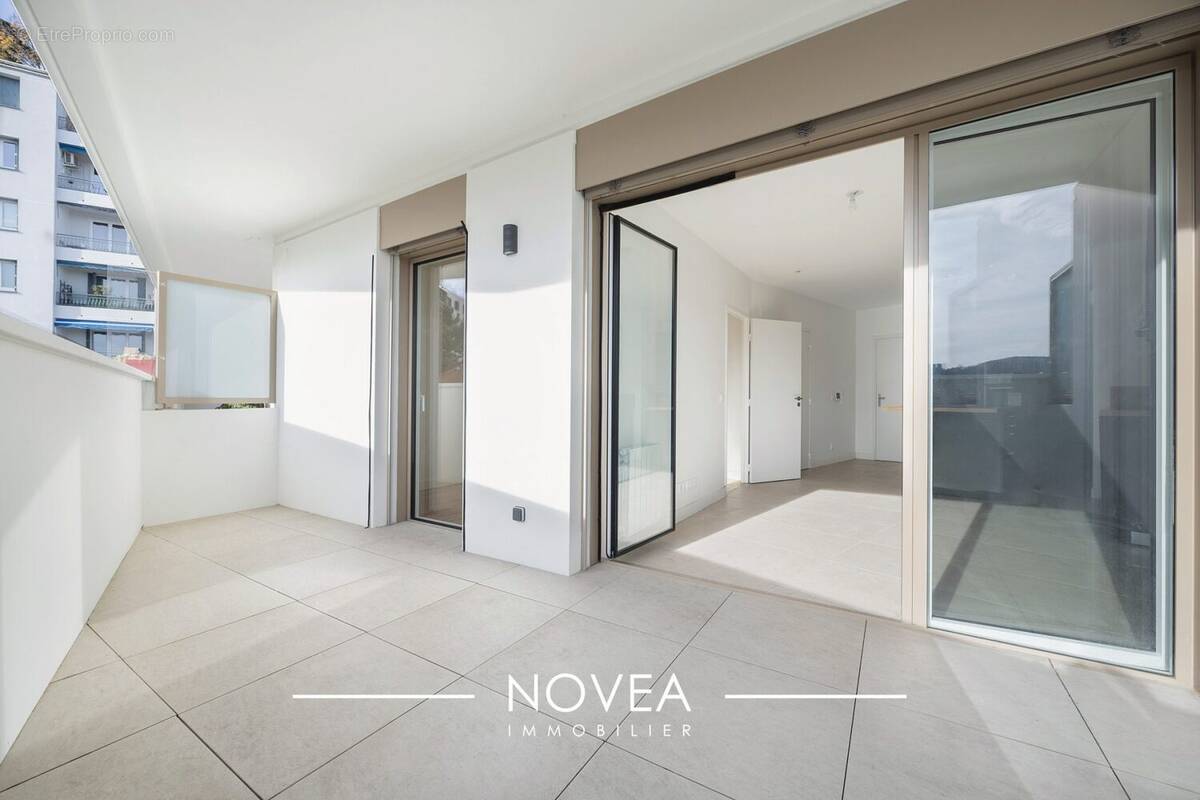 Appartement à LYON-9E