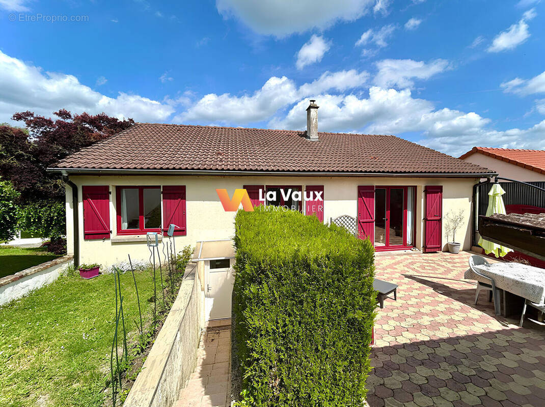 Maison à BAINVILLE-SUR-MADON