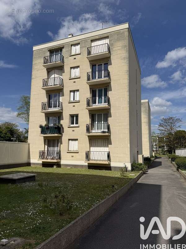 Photo 8 - Appartement à SAINT-MAUR-DES-FOSSES