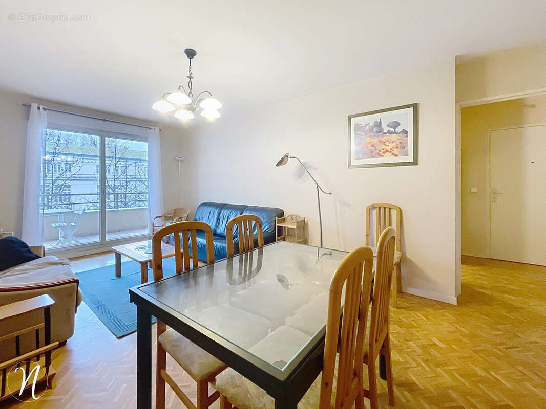 Appartement à LYON-7E