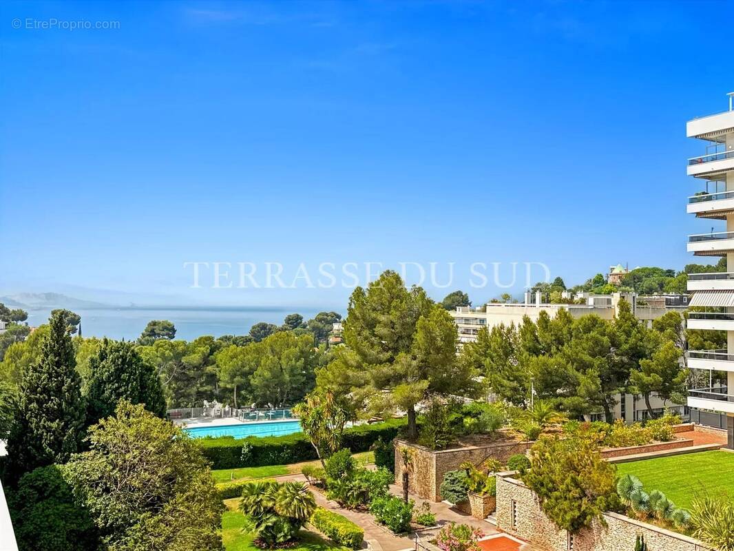 Appartement à MARSEILLE-8E