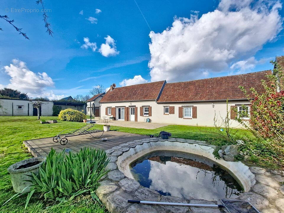 Maison à ETREPAGNY