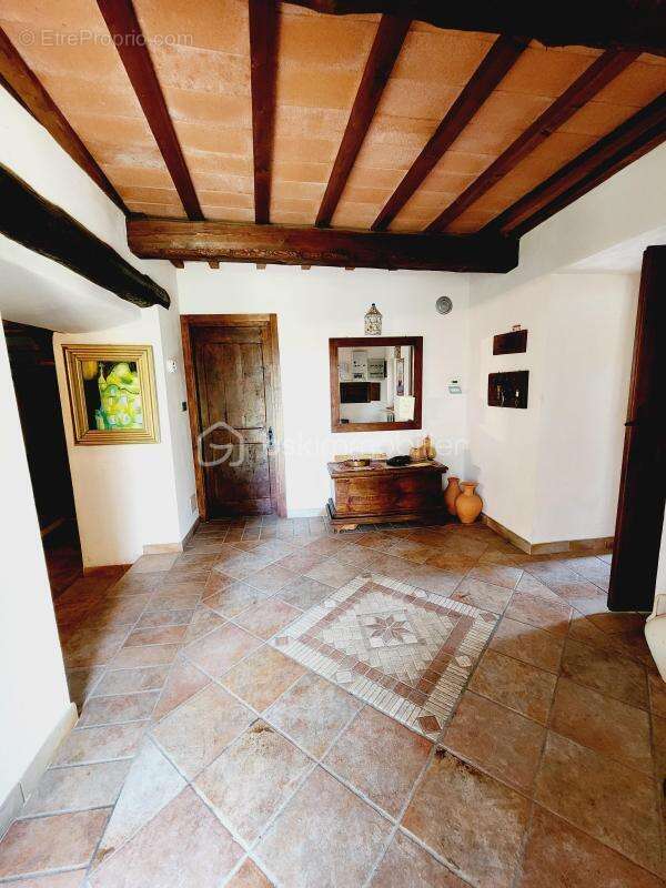 Mas Authentique au Cœur du Luberon sur plus de 2,7 hectares - photo 9