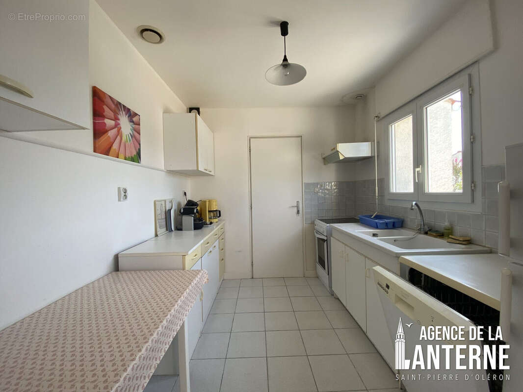 Maison à LA BREE-LES-BAINS