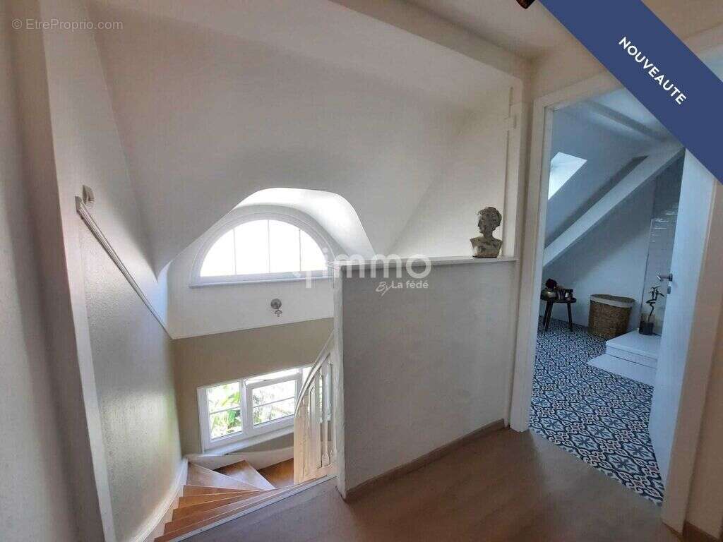 Maison bourgeoise 200m² avec jardin, 7pcs, 5 chambres - photo 12