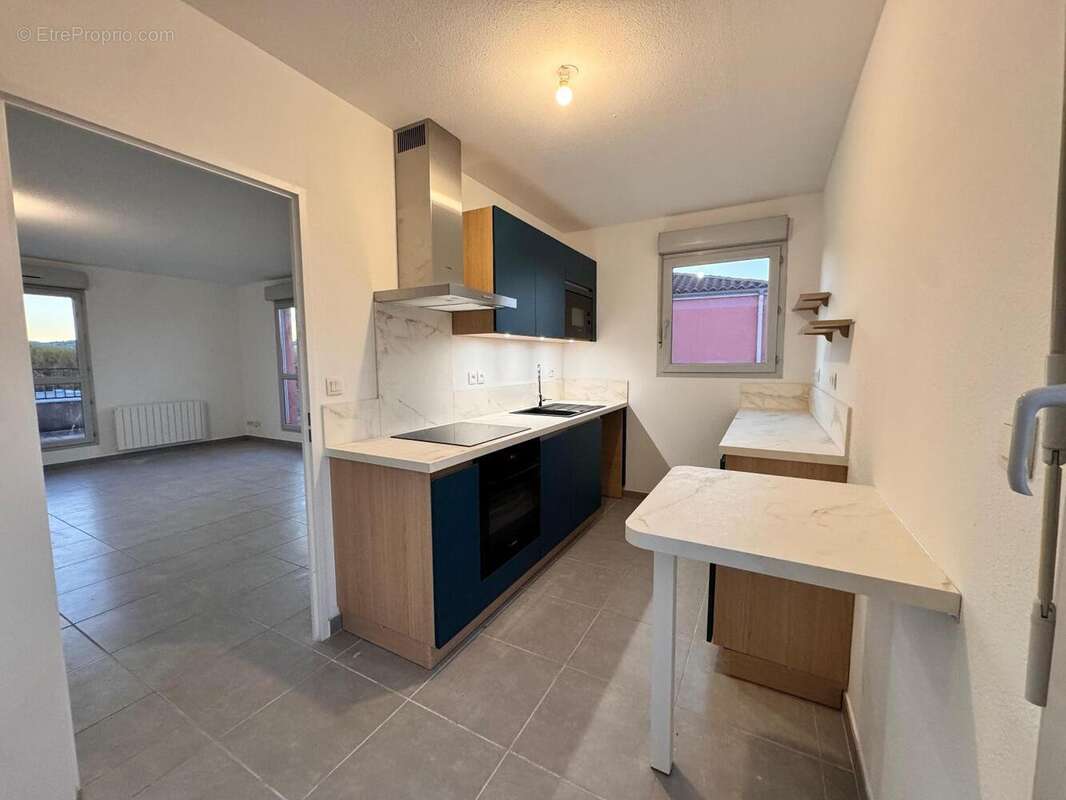   - Appartement à VILLEFRANCHE-SUR-SAONE