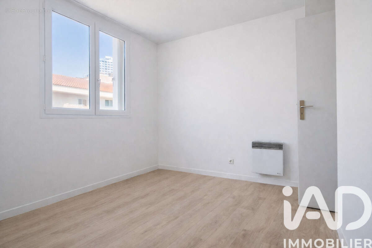 Photo 6 - Appartement à MARSEILLE-8E