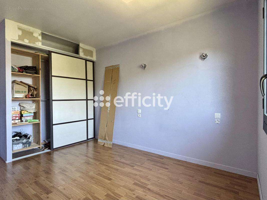 Maison 160 m² à Larra  - photo 10