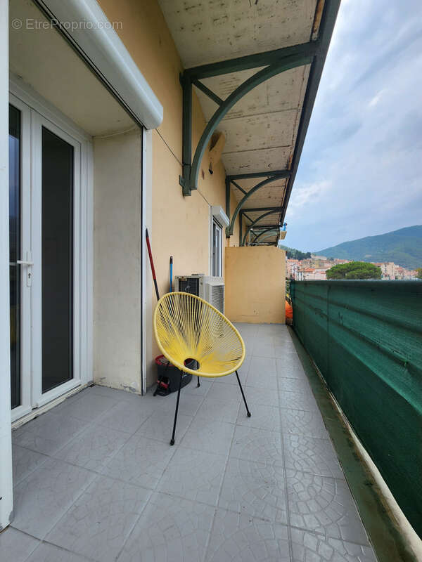 Centre ville: appartement 70m2 renove au rdc, 1 chambre, terrasse et cave - photo 8
