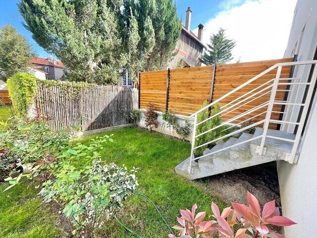 Appartement à MAISONS-ALFORT